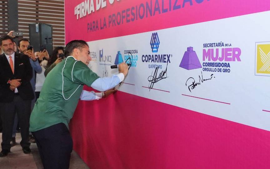 Impacto y beneficios de las becas municipales en Querétaro