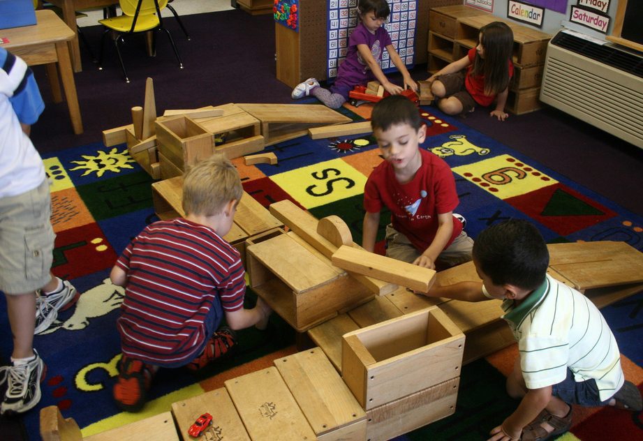 Salario de maestro de kindergarten: ¿Cuánto se gana en esta profesión?