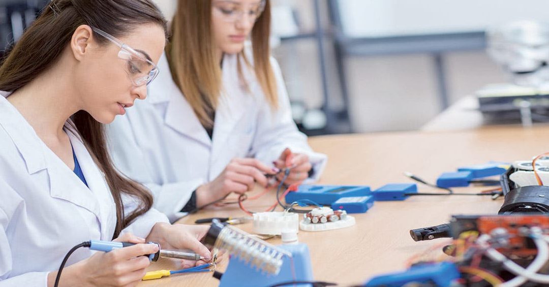 Todo sobre la Beca de educación dual: requisitos y beneficios