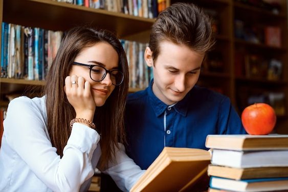 Becas en León: apoyo educativo para primaria y secundaria
