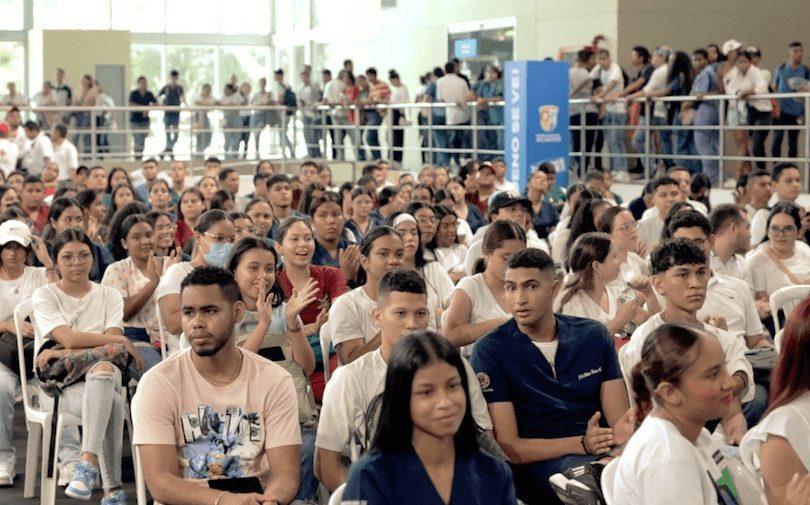 Beca Bicentenario: ¿Cuánto cubre para estudios universitarios?
