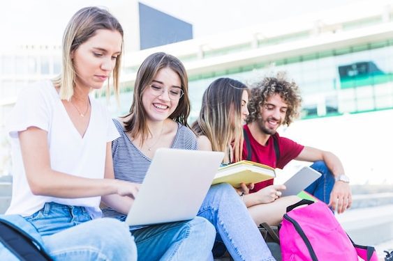 Guía para recrear calificaciones estudiantiles digitalmente