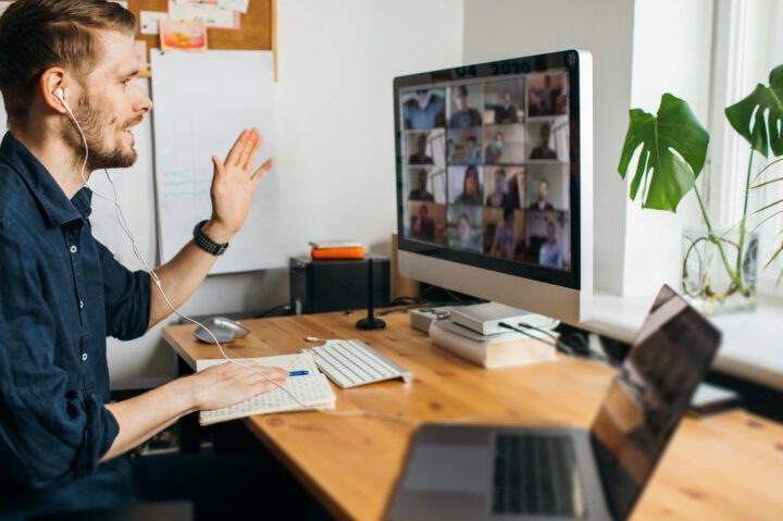Inscripción en «Jóvenes Construyendo el Futuro»: requisitos en la oficina