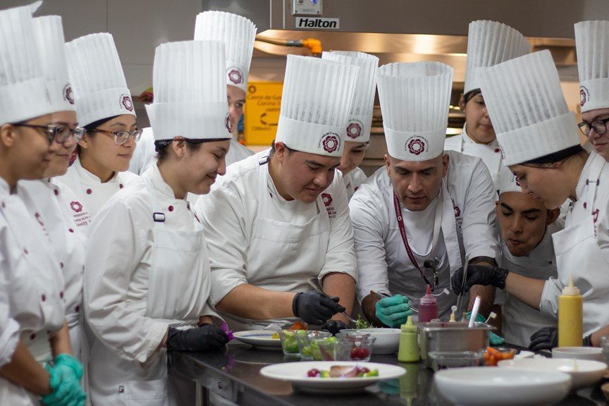 Las mejores universidades en México para estudiar gastronomía