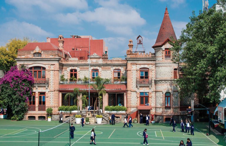 Las mejores escuelas cerca: descubre opciones destacadas