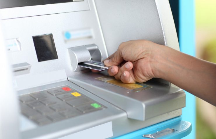 Cajeros donde puedes retirar dinero con tarjeta de Banco Azteca
