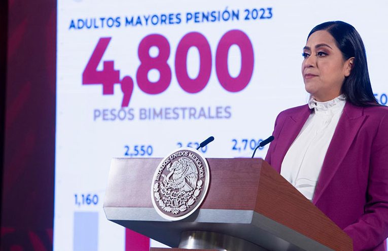 Perfil de Ariadna Montiel Reyes en Facebook: información y fotos