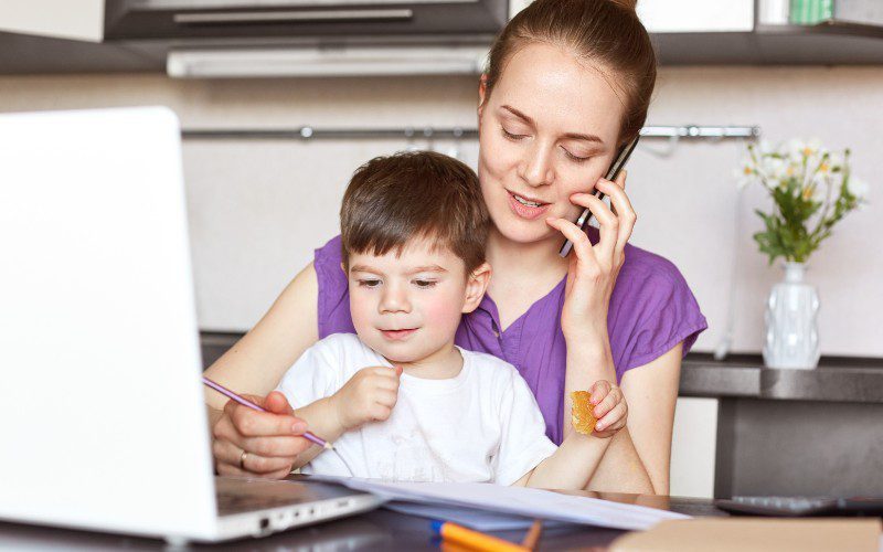 Ayudas disponibles para la madre trabajadora: opciones y beneficios