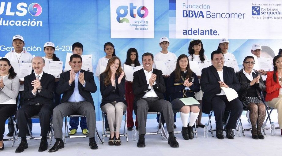Requisitos para ser becario en BBVA Bancomer: ¡descubre cómo aplicar!