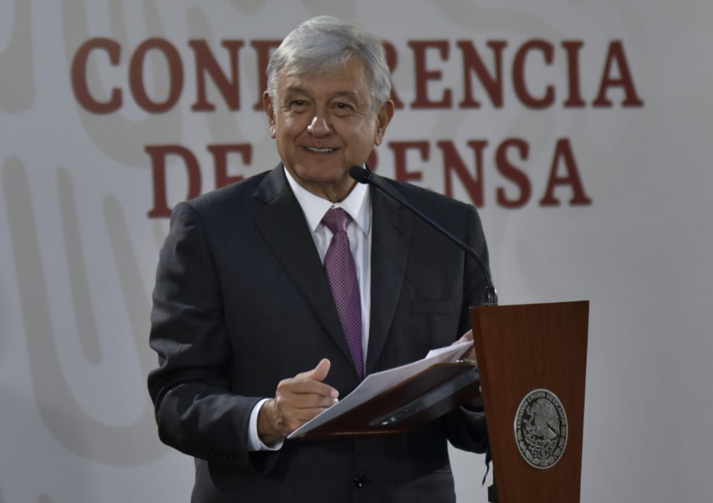 cual es la vision de andres manuel lopez obrador sobre la educacion