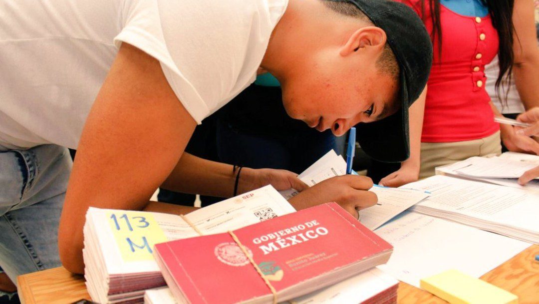 Dónde puedo encontrar información sobre becas para universitarios Benito Juárez 1 Dónde encontrar fuentes de becas universitarias Benito Juárez