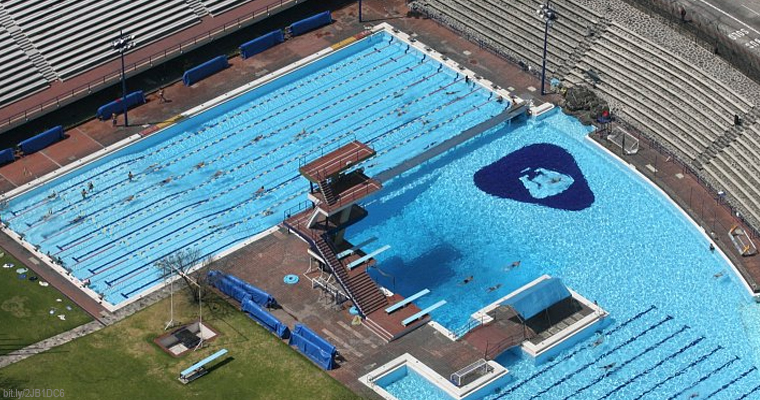 donde se encuentra la alberca olimpica universitaria mas grande