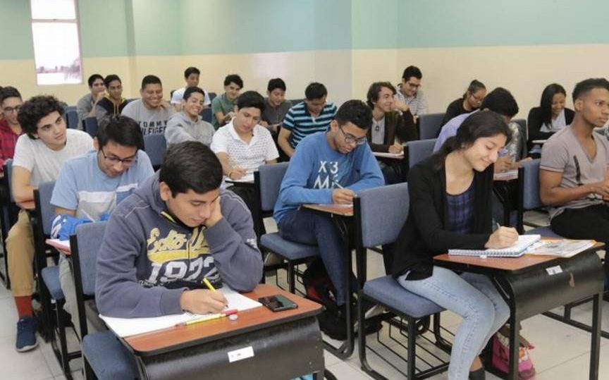 Funciones y servicios de la Secretaría de Educación del Edomex