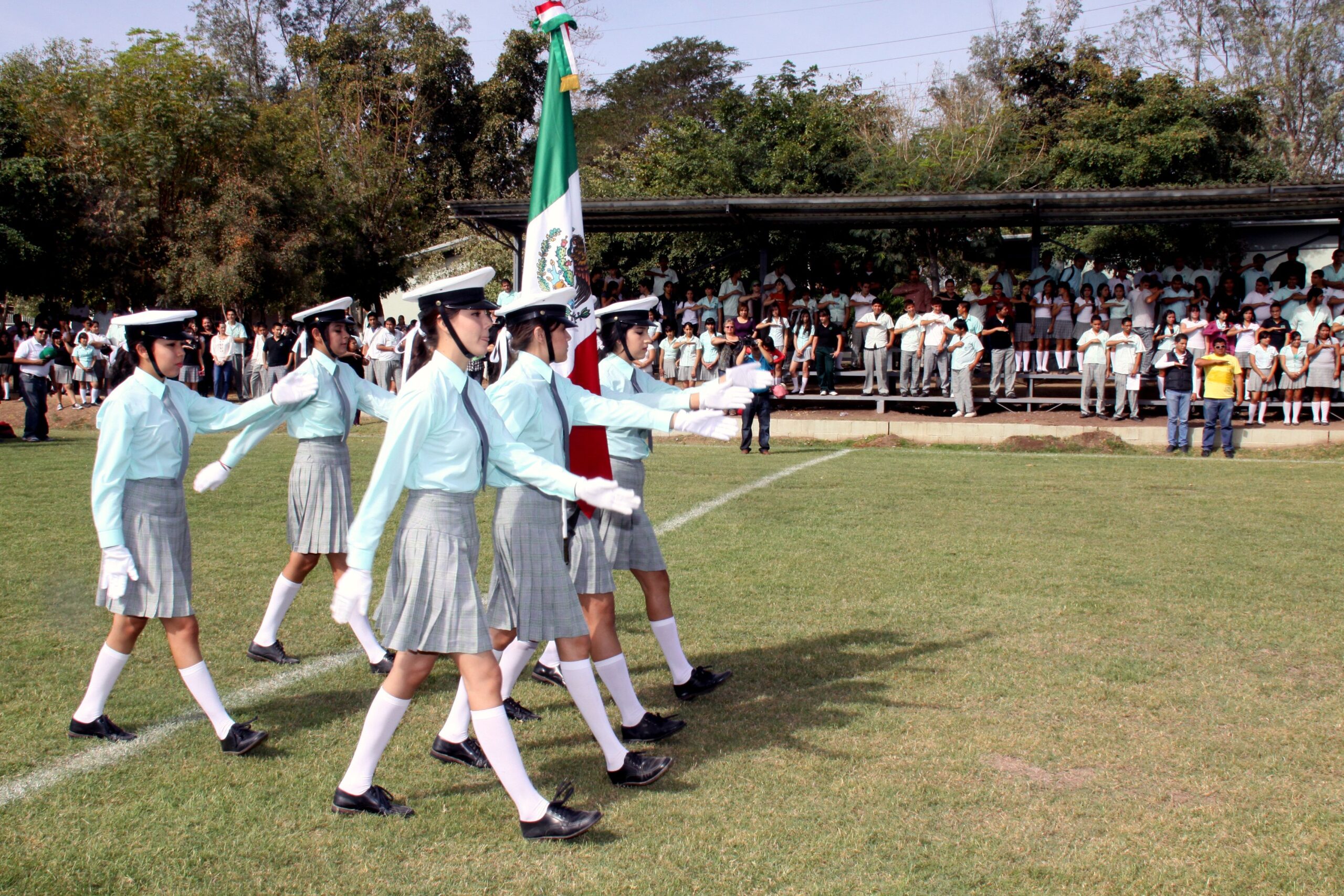 Encuentra escoltas de bandera para eventos especiales en tu área