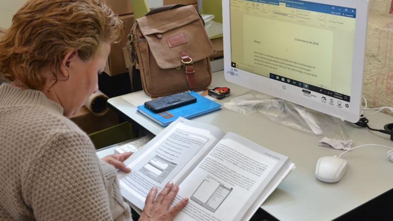 Estudia la preparatoria en línea con el INEA: cómo y dónde hacerlo