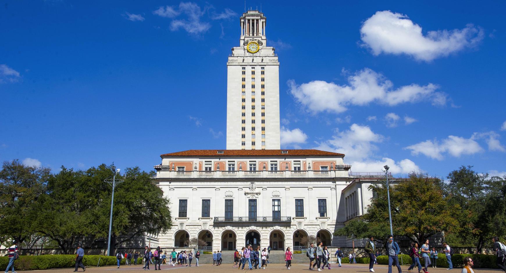 explora los programas academicos de la universidad de texas en austin