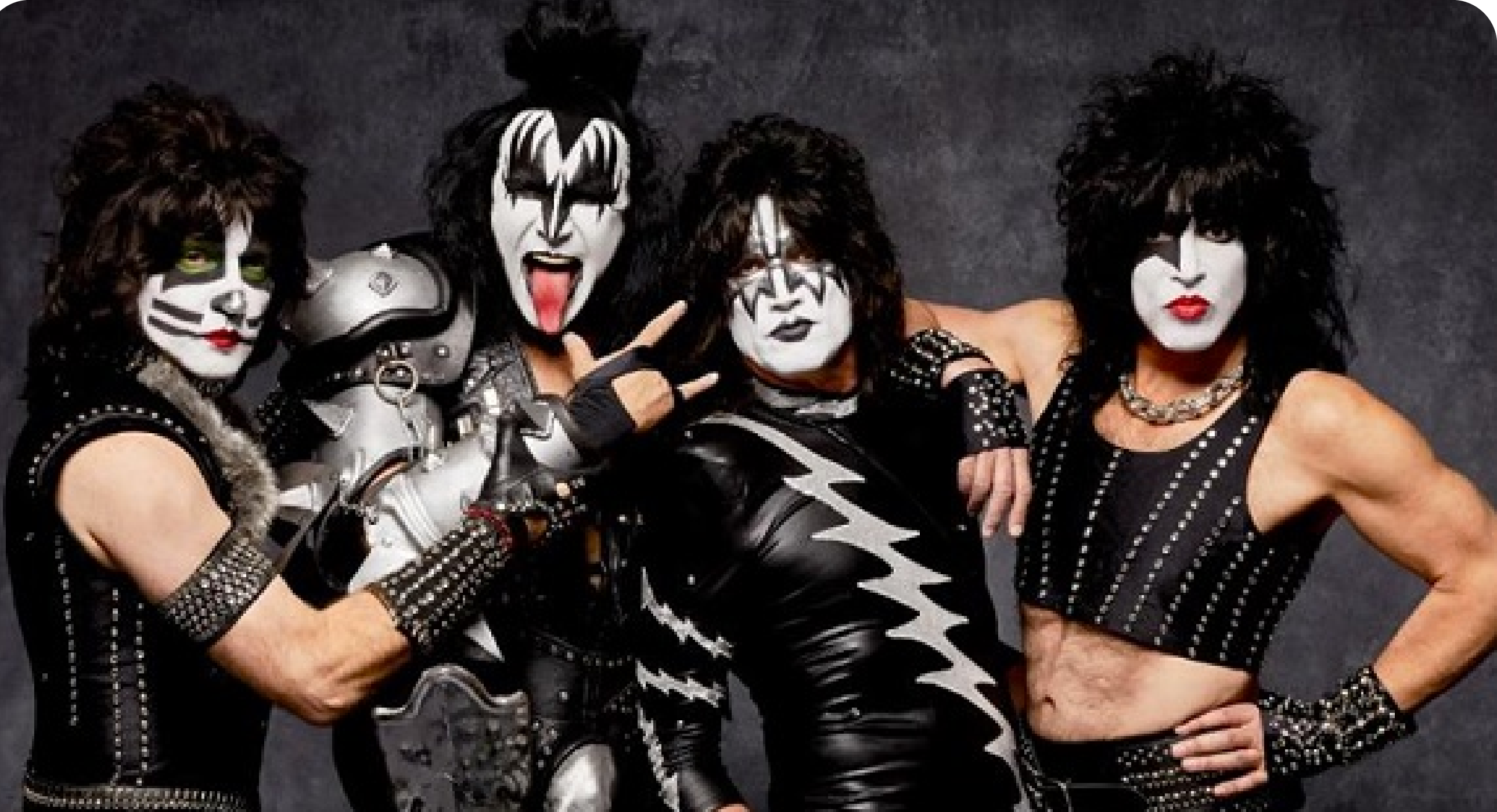 Gene Simmons es la tercera persona de la banda Kiss