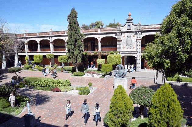 Las principales universidades en Puebla con enfoque mesoamericano