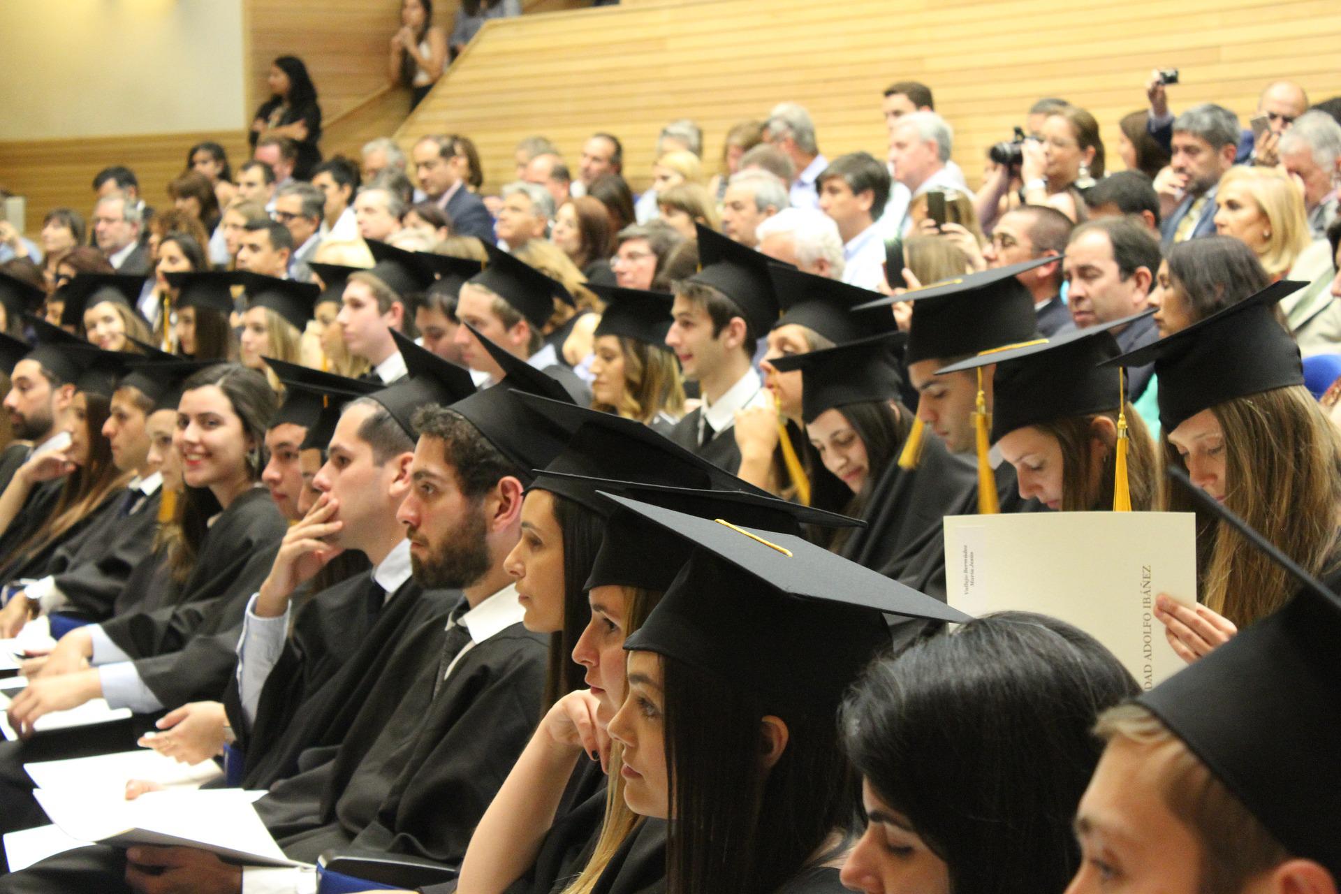 Límite de repeticiones para cursar una asignatura en la universidad