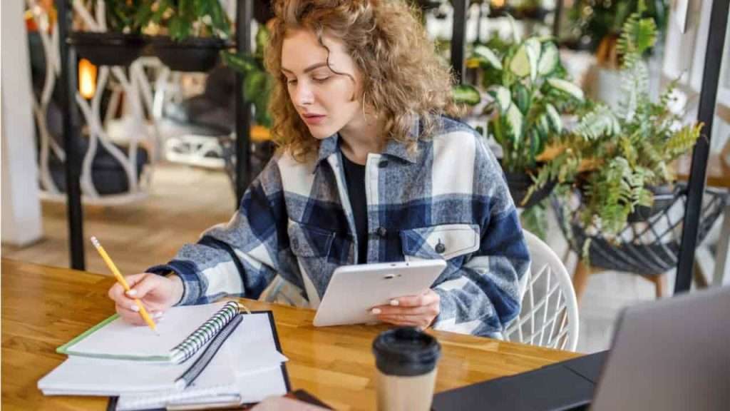 Oportunidades laborales en salud: Convocatoria de empleo del INSABI