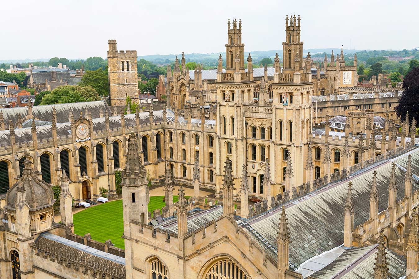 Requisitos para ingresar a la Universidad de Oxford desde México